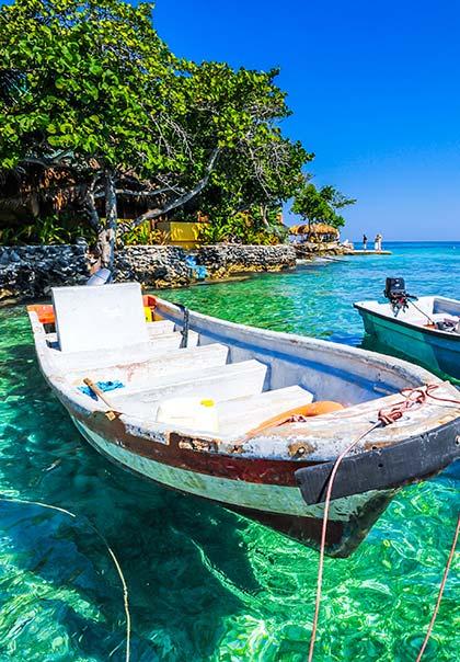 boats in the bay of rosario island