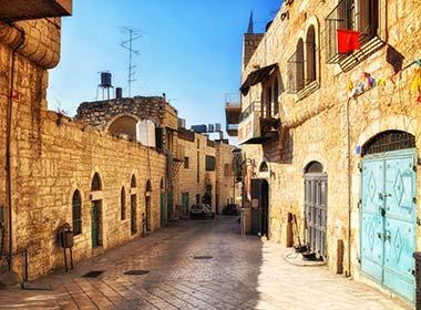 streets of bethlehem on a holiday to israel