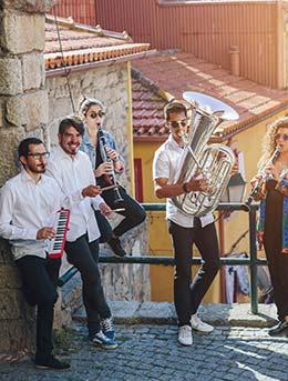 band playing at the white night tel aviv event