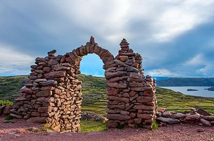 pacha tata temple amantani peru